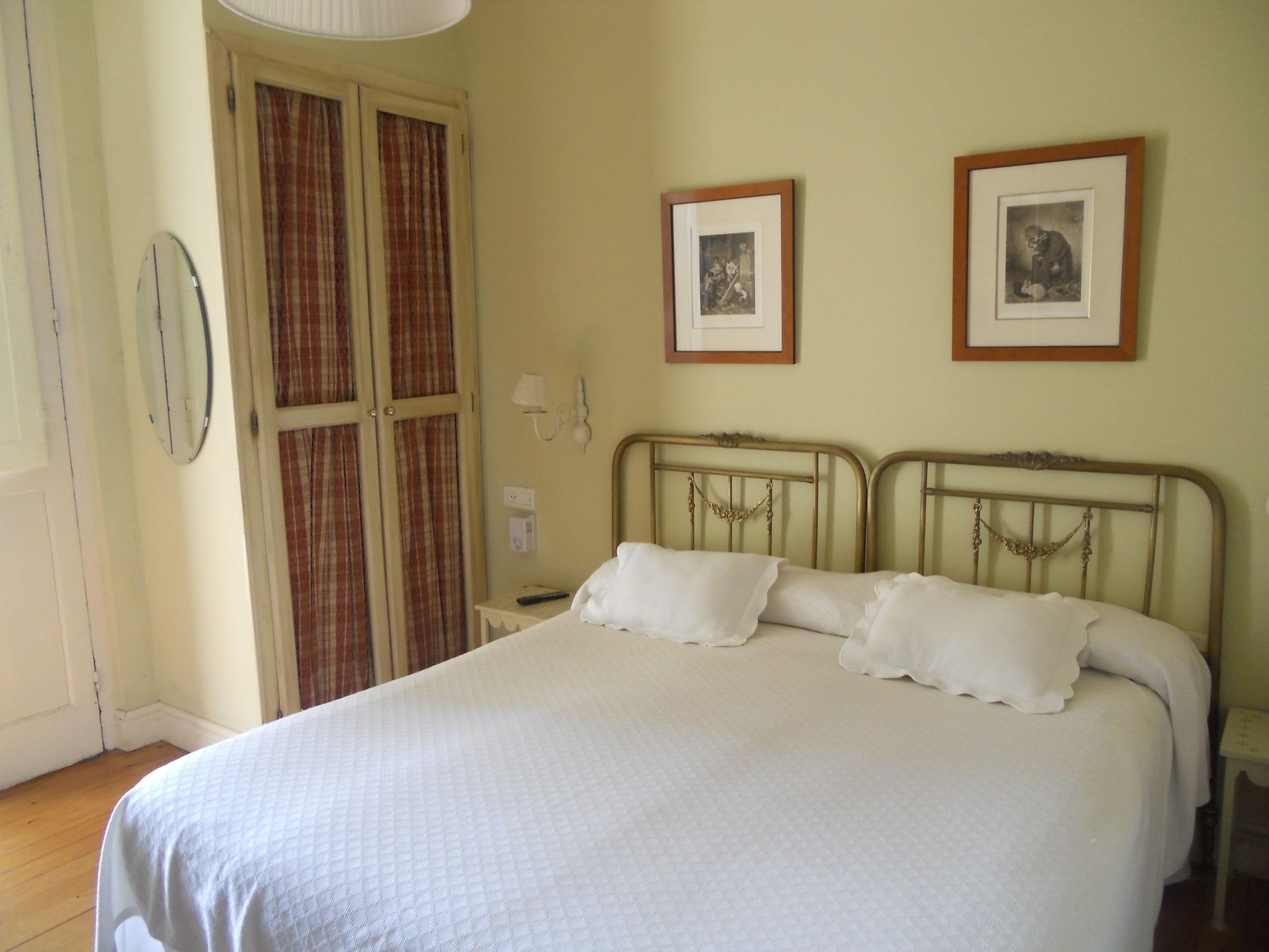 אריונדס Hotel Casona Del Sella מראה חיצוני תמונה